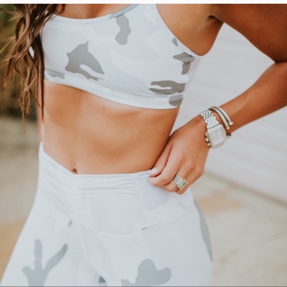 Carbon38 White Camo Hero Leggings barely worn - Picture 2 of 8